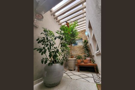 Casa à venda com 250m², 3 quartos e 4 vagas