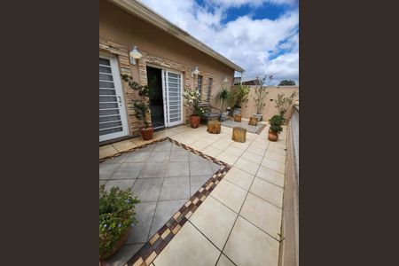 Casa à venda com 250m², 3 quartos e 4 vagas