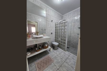 Casa à venda com 250m², 3 quartos e 4 vagas