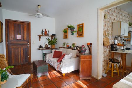 Sala de apartamento à venda com 2 quartos, 74m² em Tristeza, Porto Alegre
