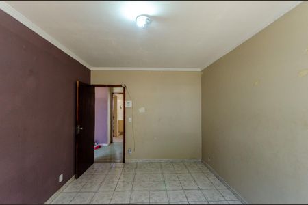 Casa para alugar com 180m², 3 quartos e 1 vaga Casa para alugar com 180m², 3 quartos e 1 vagaSala