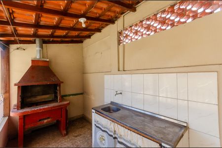 Casa para alugar com 180m², 3 quartos e 1 vaga Casa para alugar com 180m², 3 quartos e 1 vagaÁrea de Serviço / Churrasqueira