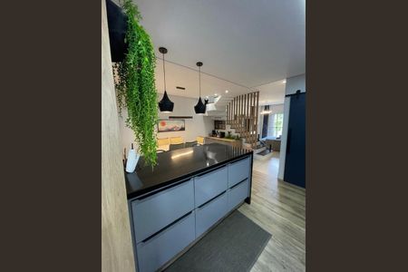 Casa de condomínio à venda com 160m², 3 quartos e 2 vagas