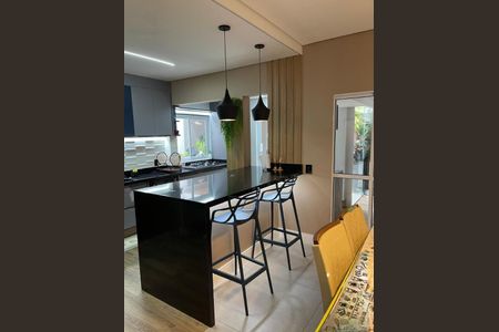 Casa de condomínio à venda com 160m², 3 quartos e 2 vagas