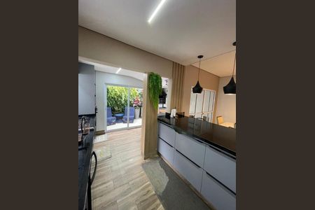 Casa de condomínio à venda com 160m², 3 quartos e 2 vagas