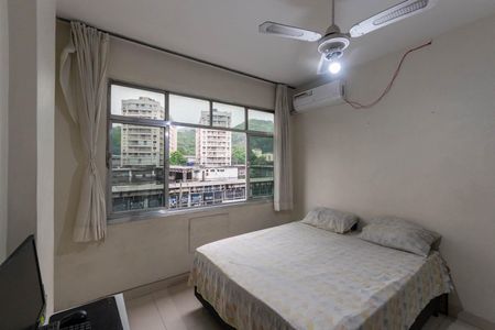 Quarto de apartamento à venda com 2 quartos, 50m² em Maracanã, Rio de Janeiro