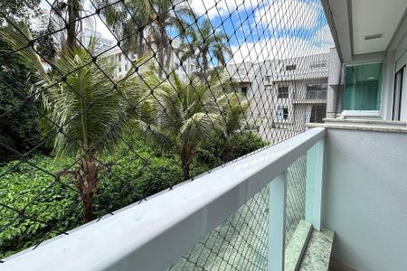 Apartamento para alugar com 76m², 2 quartos e 1 vagaSuite Varanda