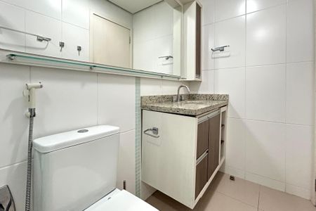 Apartamento para alugar com 76m², 2 quartos e 1 vagaBanheiro Suíte 
