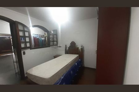 Casa à venda com 3 quartos, 212m² em Interlagos, São Paulo