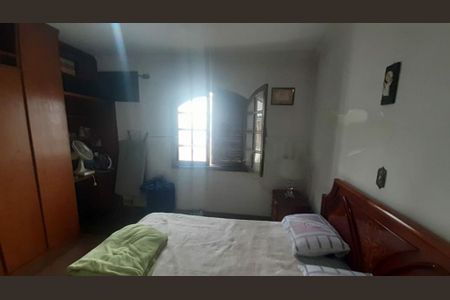 Casa à venda com 3 quartos, 212m² em Interlagos, São Paulo