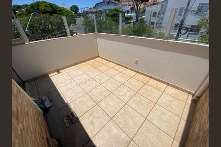 Apartamento à venda com 102m², 4 quartos e 1 vaga