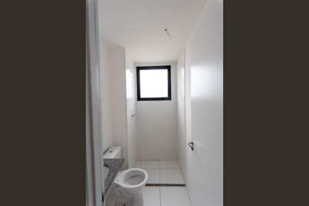 Apartamento à venda com 44m², 2 quartos e 1 vaga Apartamento à venda com 44m², 2 quartos e 1 vagaBanheiro