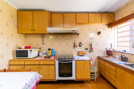 Casa à venda com 216m², 6 quartos e 3 vagasCozinha