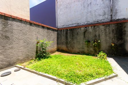Casa à venda com 216m², 6 quartos e 3 vagasJardim / Quintal