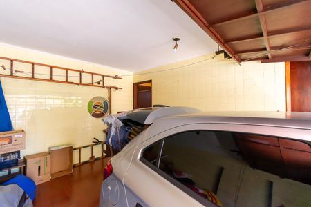 Casa à venda com 216m², 6 quartos e 3 vagasGaragem