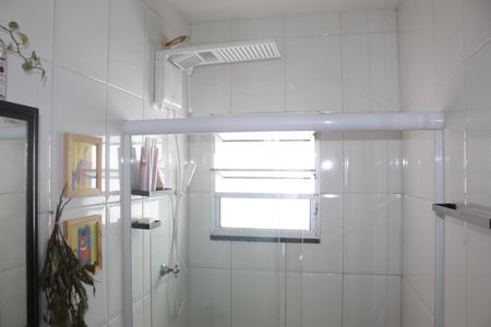 Banheiro de apartamento para alugar com 1 quarto, 33m² em Vila Buarque, São Paulo