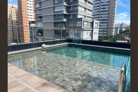 Studio para alugar com 28m², 1 quarto e sem vaga Studio para alugar com 28m², 1 quarto e sem vagaÁrea comum - Piscina