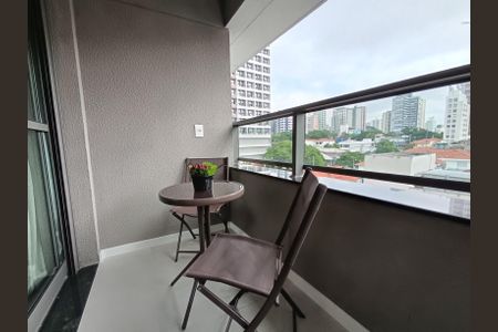 Studio para alugar com 28m², 1 quarto e sem vaga Studio para alugar com 28m², 1 quarto e sem vagaVaranda