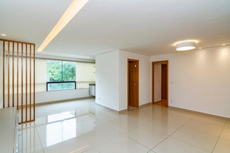 Sala de apartamento para alugar com 4 quartos, 125m² em Buritis, Belo Horizonte