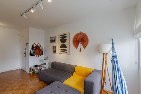 Sala de apartamento para alugar com 2 quartos, 90m² em Moema, São Paulo