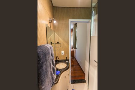 Apartamento à venda com 90m², 2 quartos e 1 vagaBanheiro da Suíte