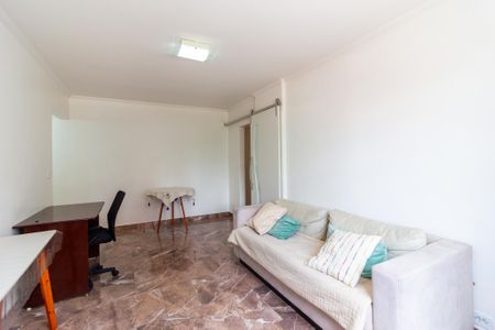 Sala de apartamento à venda com 2 quartos, 73m² em Cerqueira César, São Paulo