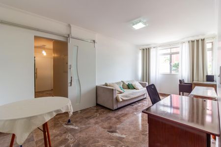 Sala de apartamento à venda com 2 quartos, 73m² em Cerqueira César, São Paulo