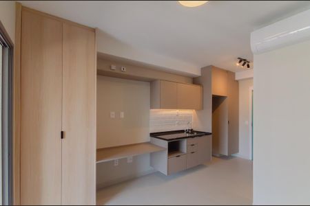 Studio à venda com 30m², 1 quarto e sem vagaSala/Quarto