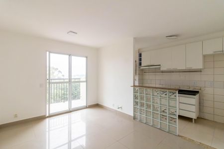 Sala de apartamento para alugar com 3 quartos, 66m² em Vila Rosalia, Guarulhos