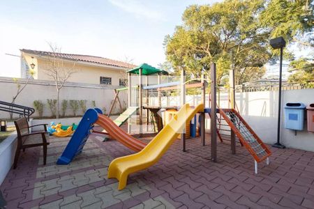 Apartamento para alugar com 66m², 3 quartos e 2 vagasArea Comum - Playground