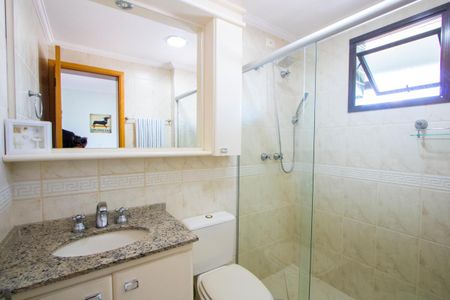 Apartamento à venda com 144m², 3 quartos e 4 vagasBanheiro do quarto 3