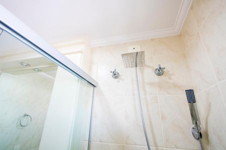 Apartamento à venda com 144m², 3 quartos e 4 vagasBanheiro do quarto 3