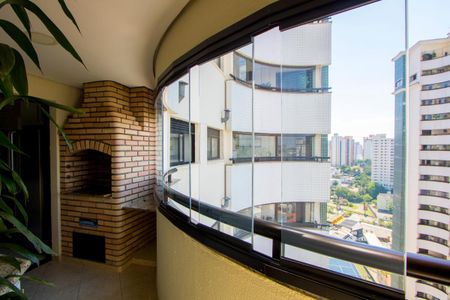 Apartamento à venda com 144m², 3 quartos e 4 vagasVista do quarto 1
