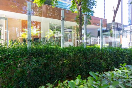 Apartamento à venda com 61m², 1 quarto e 2 vagas Apartamento à venda com 61m², 1 quarto e 2 vagasFachada