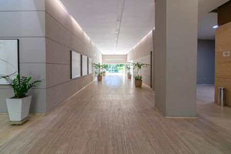 Apartamento à venda com 61m², 1 quarto e 2 vagas Apartamento à venda com 61m², 1 quarto e 2 vagasHall de entrada