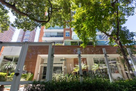 Apartamento à venda com 61m², 1 quarto e 2 vagas Apartamento à venda com 61m², 1 quarto e 2 vagasFachada