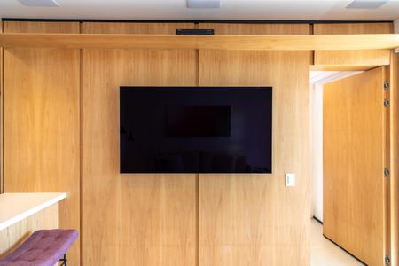 Apartamento à venda com 61m², 1 quarto e 2 vagas Apartamento à venda com 61m², 1 quarto e 2 vagasSala de TV