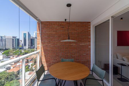 Apartamento à venda com 61m², 1 quarto e 2 vagas Apartamento à venda com 61m², 1 quarto e 2 vagasVaranda