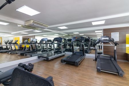 Apartamento à venda com 61m², 1 quarto e 2 vagas Apartamento à venda com 61m², 1 quarto e 2 vagasÁrea comum - Academia