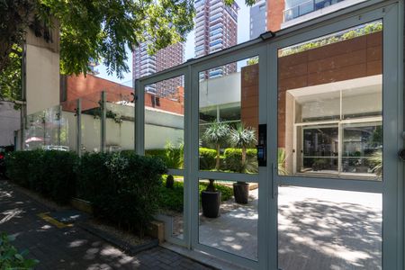 Apartamento à venda com 61m², 1 quarto e 2 vagas Apartamento à venda com 61m², 1 quarto e 2 vagasFachada