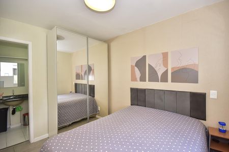 Apartamento para alugar com 57m², 2 quartos e 1 vagaSuíte