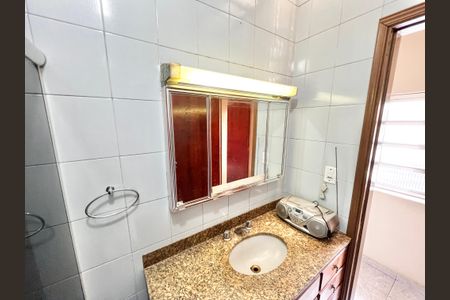 Casa à venda com 116m², 2 quartos e 2 vagas