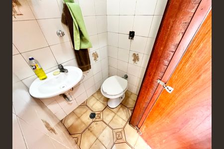 Casa à venda com 116m², 2 quartos e 2 vagas