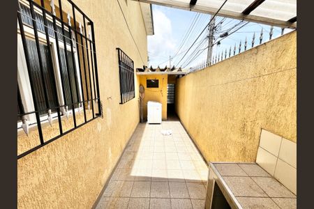 Casa à venda com 116m², 2 quartos e 2 vagas