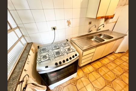 Casa à venda com 116m², 2 quartos e 2 vagas