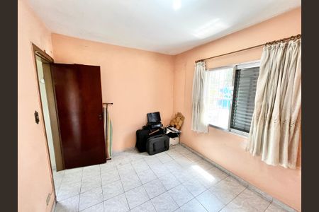 Casa à venda com 116m², 2 quartos e 2 vagas