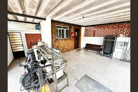 Casa à venda com 116m², 2 quartos e 2 vagas