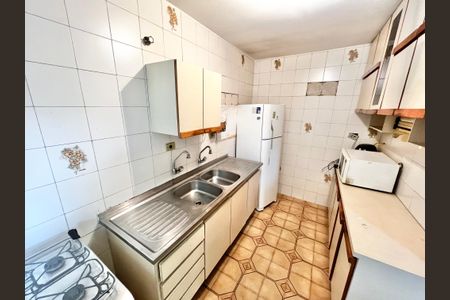 Casa à venda com 116m², 2 quartos e 2 vagas