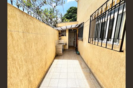 Casa à venda com 116m², 2 quartos e 2 vagas