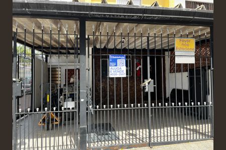 Casa à venda com 116m², 2 quartos e 2 vagas